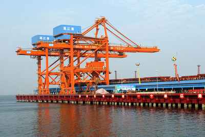 广州到宁波内贸船运门到门运输服务全解析